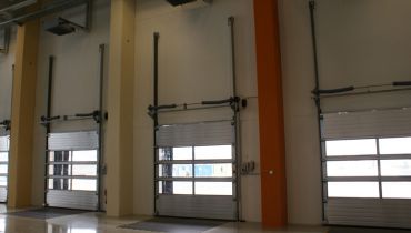 SECTIONAL DOORS