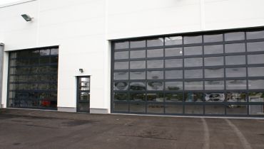 SECTIONAL DOORS