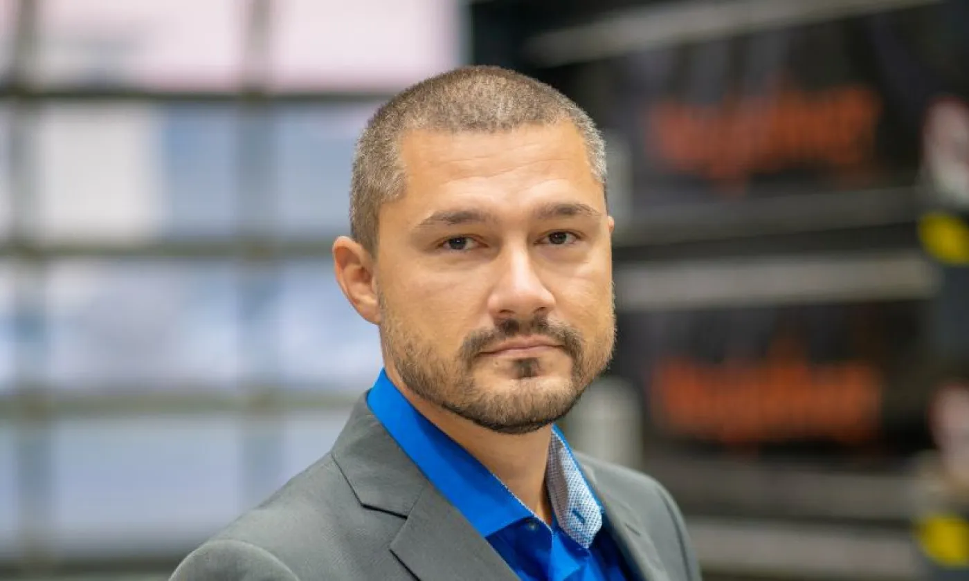 Puiu Andreas - Angebotslegung und Auftragsbearbeitung für Reparaturen und Verkauf - Weglehner Ges.m.b.H.