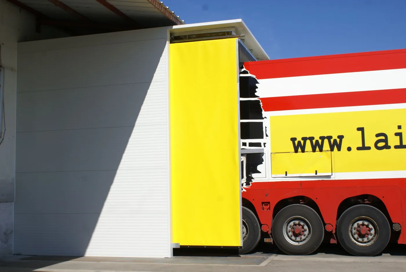 Teleskopschleuse REWE - Weglehner Ges.m.b.H.