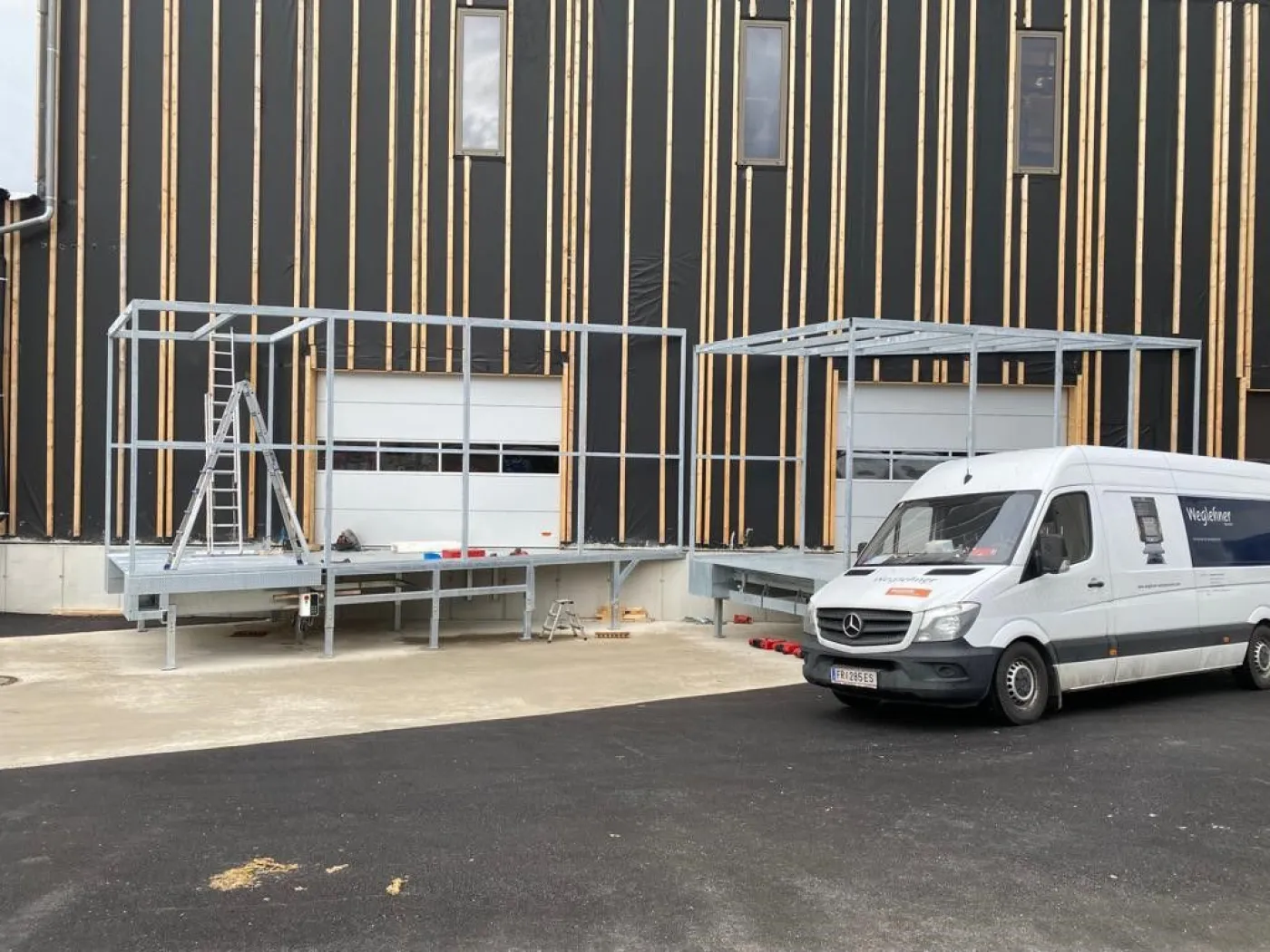 News – The Perfect Dock Seals for Your Loading Situation - Weglehner Ges.m.b.H.